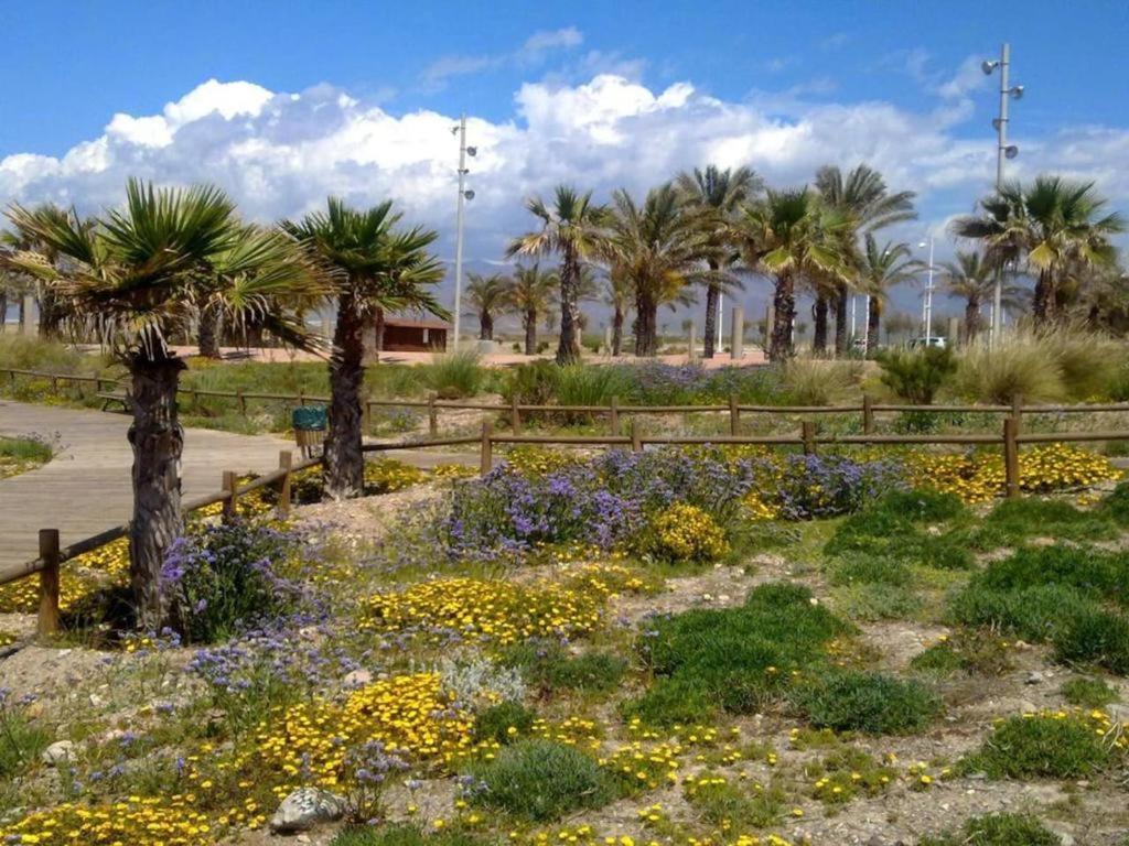 La Burbuja Apartment Almeria Exterior photo