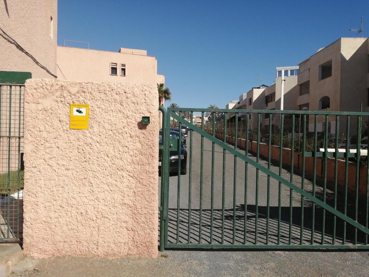 La Burbuja Apartment Almeria Exterior photo